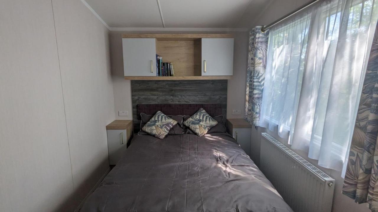 Luxury Caravan Porthmadog Exterior photo