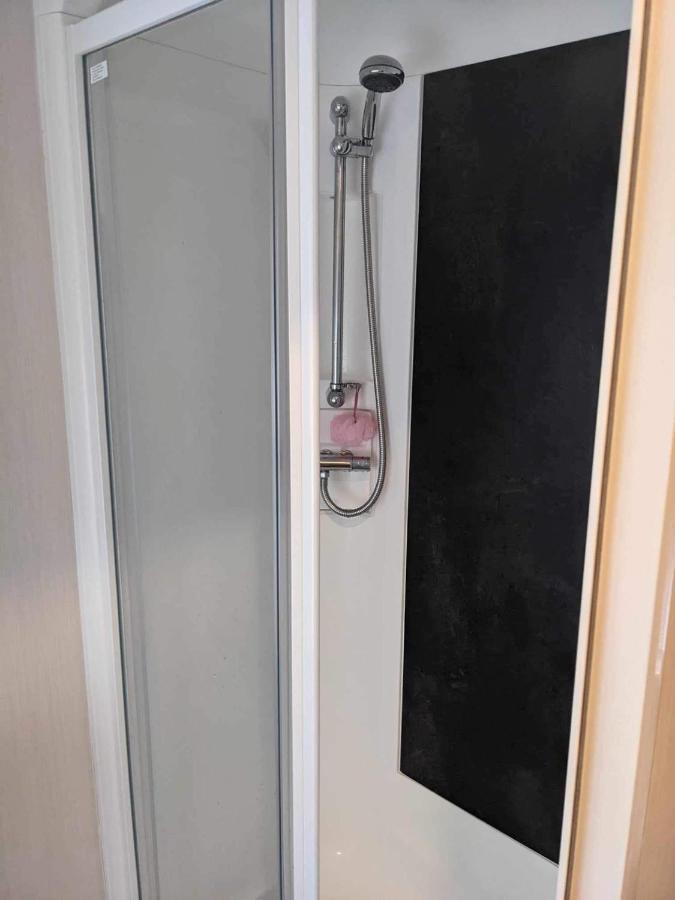 Luxury Caravan Porthmadog Exterior photo